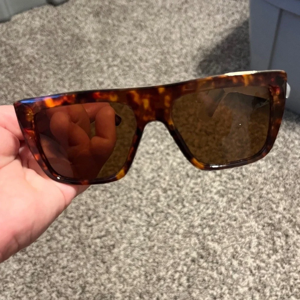 Sojos SJ2055 Tortoise Flat Top Square Oversized Sunglasses Gold Trim‎ Box Pouch